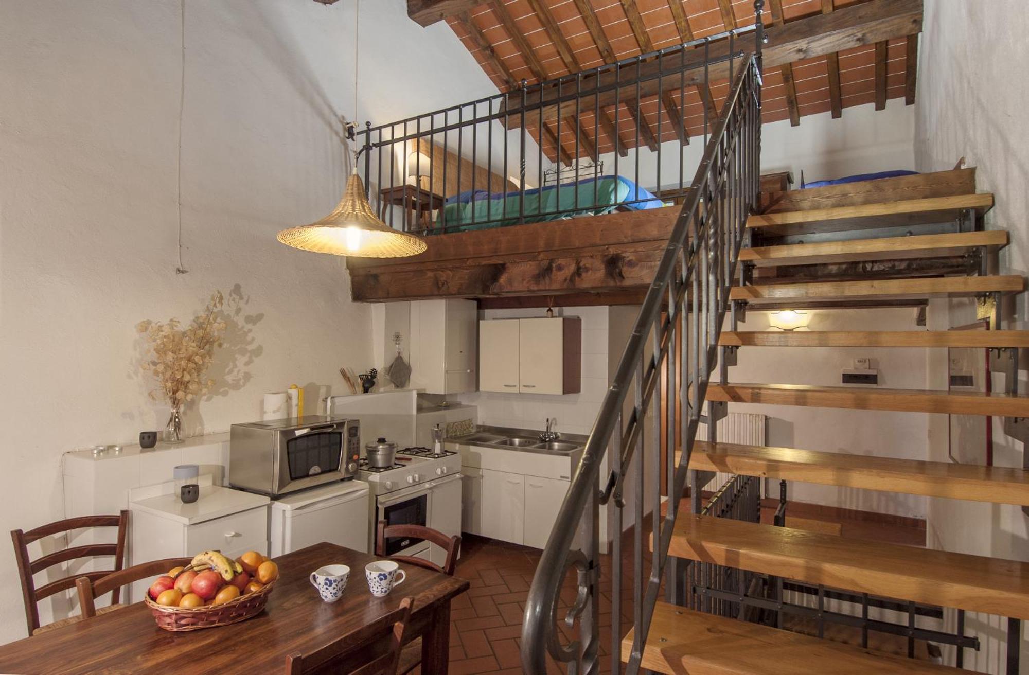 Borgo Tramonte Hotel Пратовекио Стая снимка
