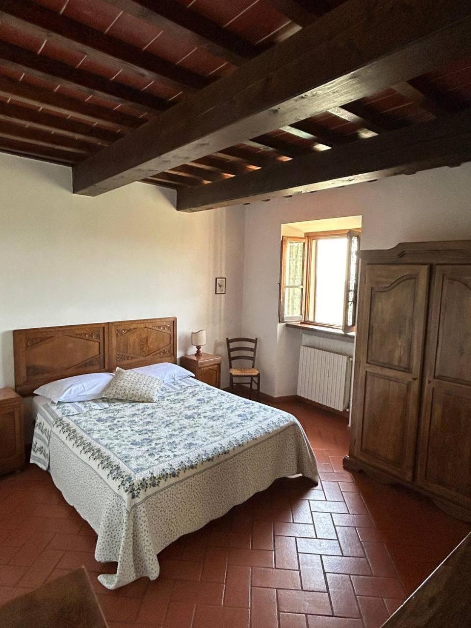 Borgo Tramonte Hotel Пратовекио Стая снимка