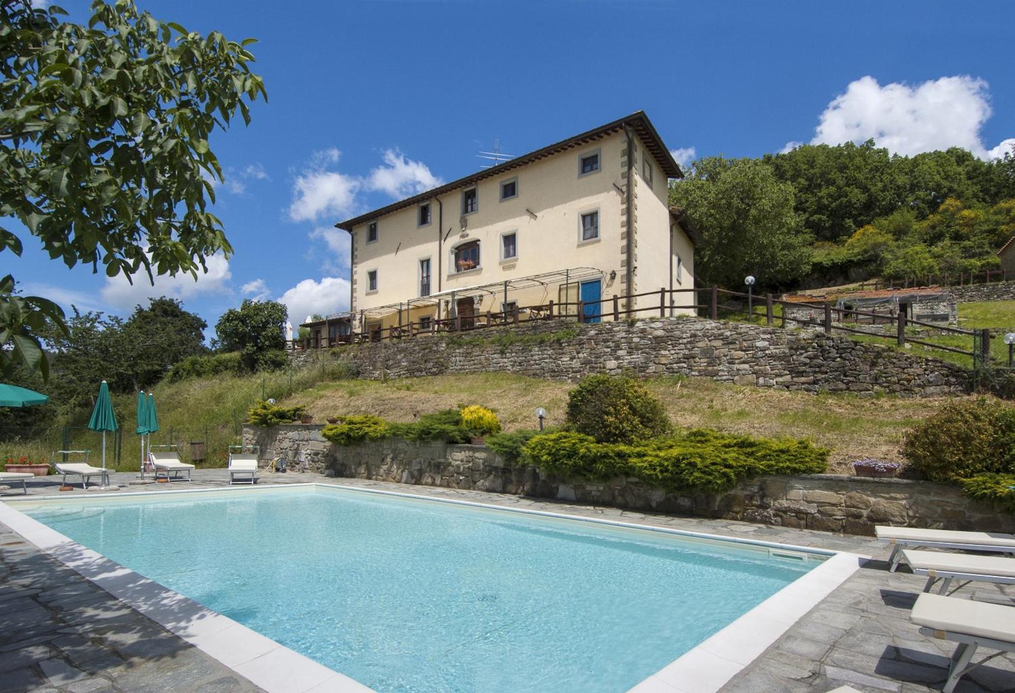 Borgo Tramonte Hotel Пратовекио Екстериор снимка